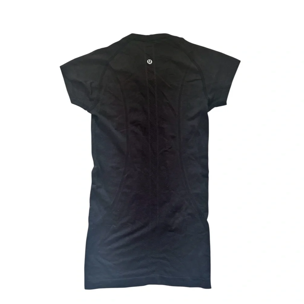 Lululemon shred 415 black swiftly tech short sleeve black work out athletic top - Picture 2 of 4